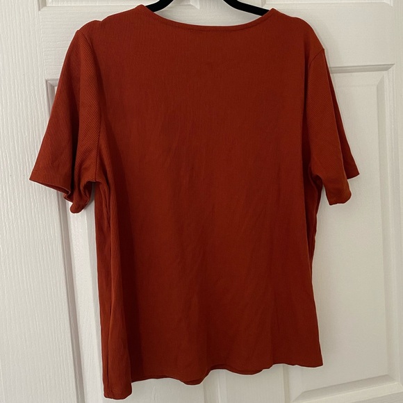 ✨Host Pick✨ Lace V-neck Stylish Yet Casual Top - Picture 14 of 15